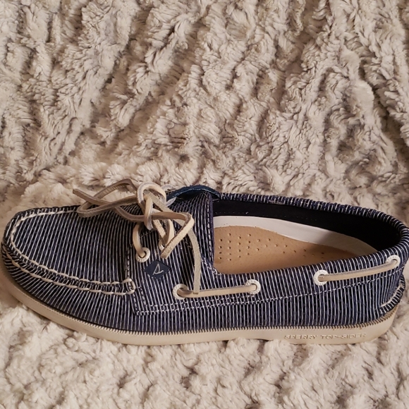 Navy in white stripe Sperry topsiders - Picture 3 of 7